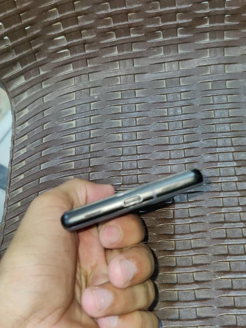 Google Pixel 6a 5