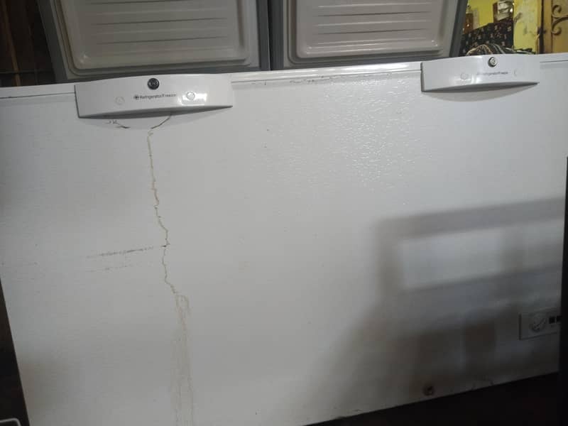 Refrigerator 2