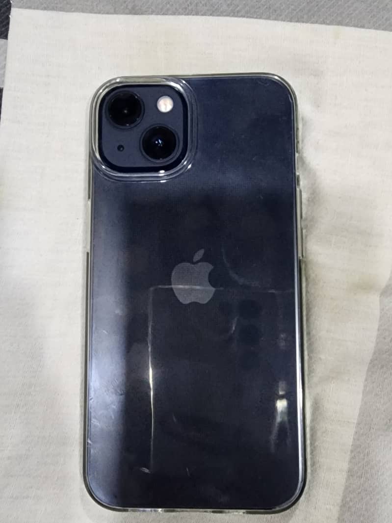 Apple iPhone 13 0
