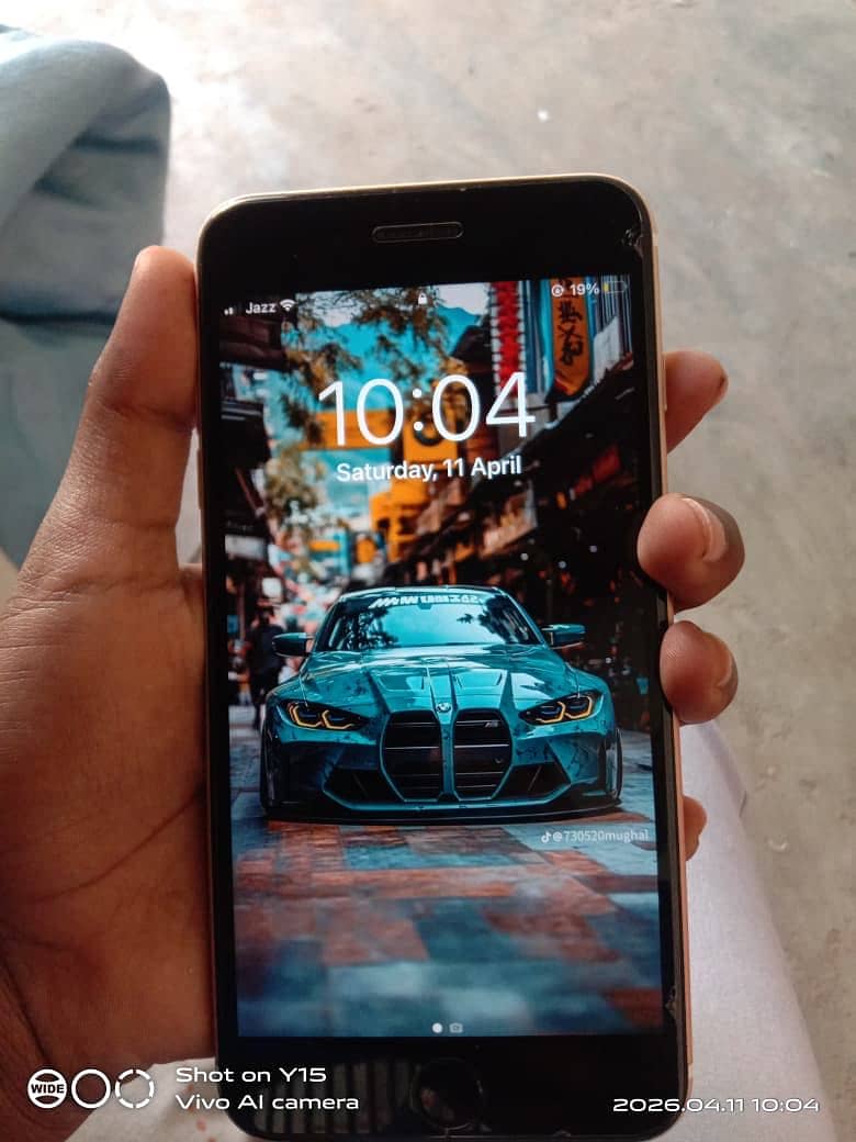 Apple iPhone 7 Plus 1