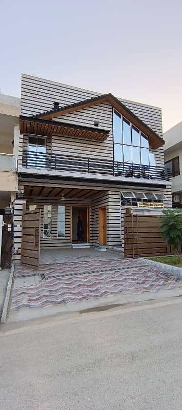luxury 8 Marla Brand New House for Sale in Faisal town block A Islamabad