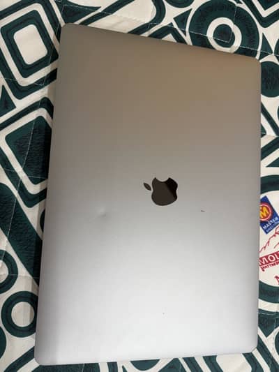 MAC BOOK PRO 2019