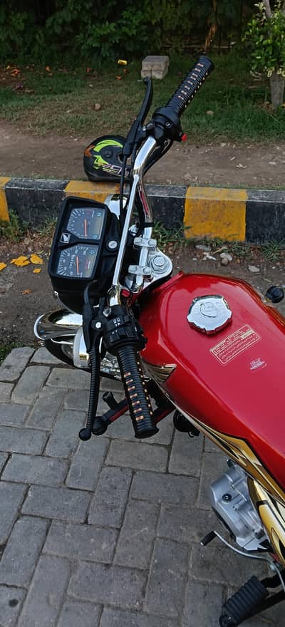 cg 125 gold edition 2026
