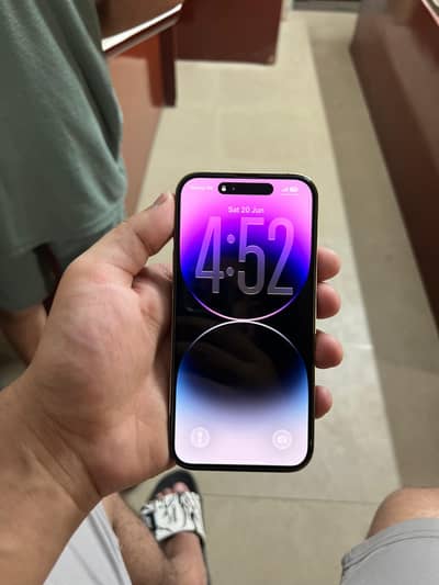 iPhone 128GB