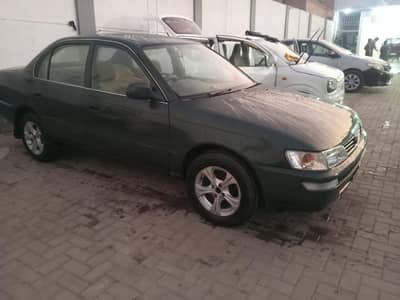 Toyota Corolla XE 2000 urgent sale