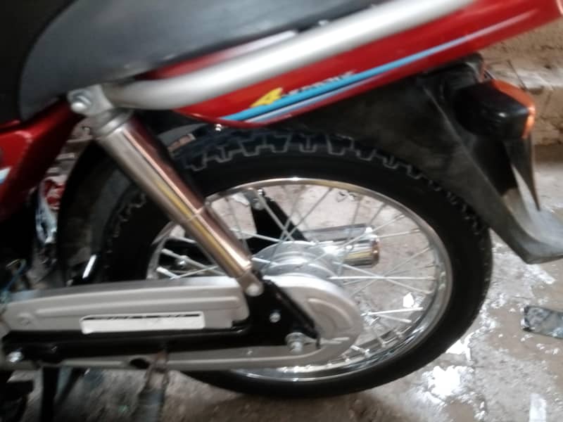 Yamaha junoon 5