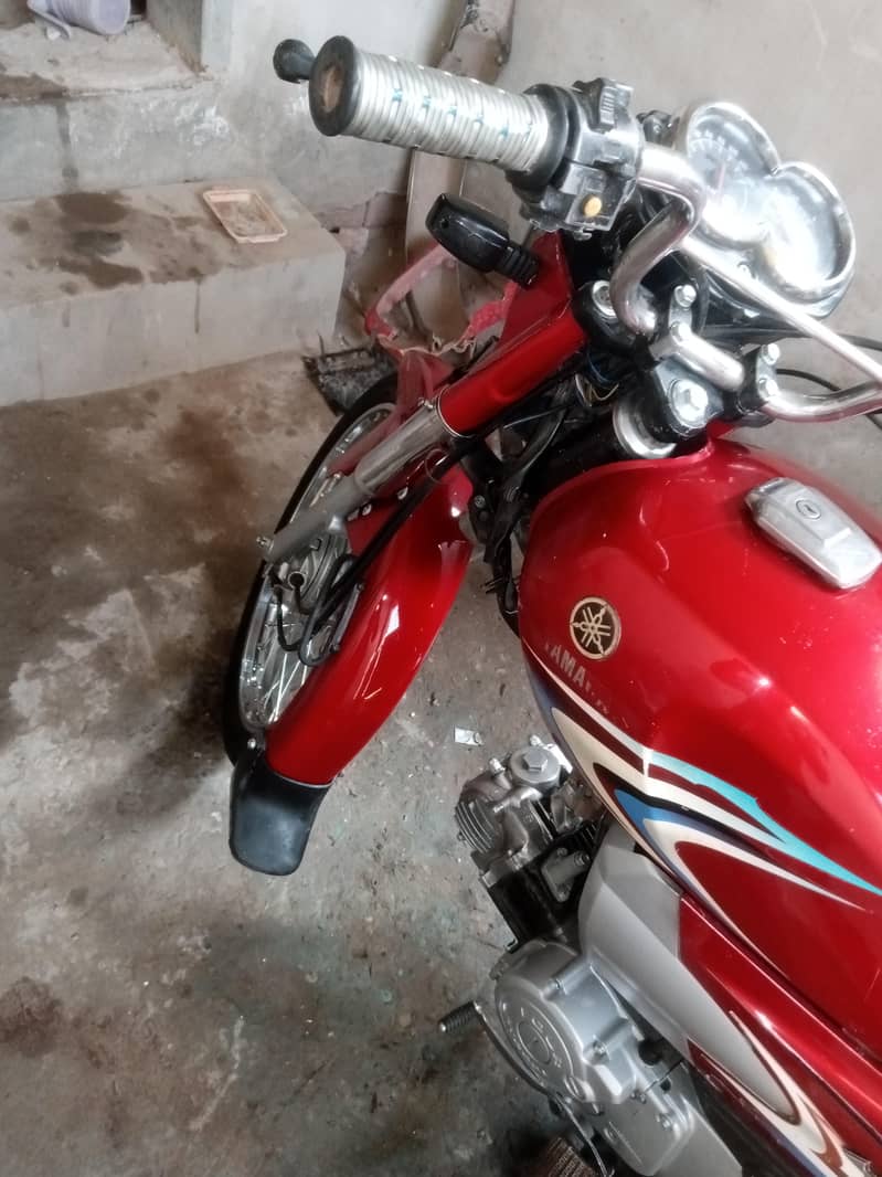 Yamaha junoon 12