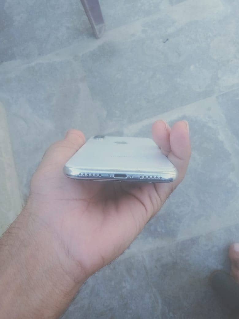 Apple iPhone X 2