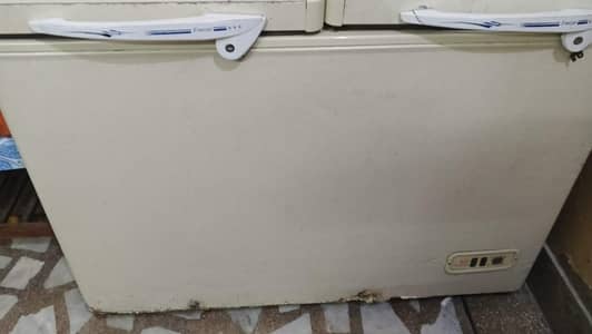 Dawlance deep freezer double door