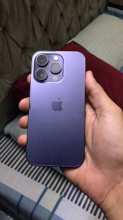 Apple iPhone 14 Pro
