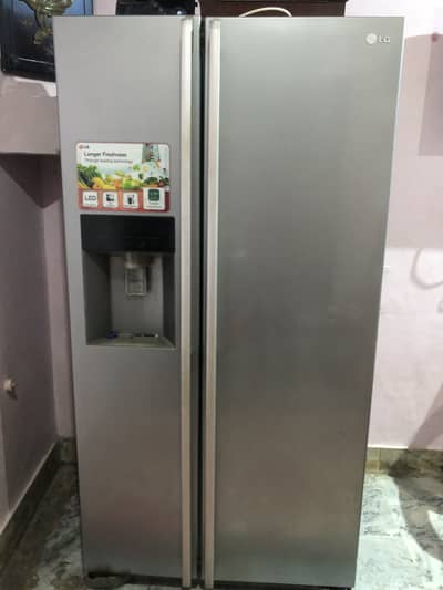 Double door fridge