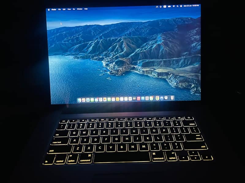 Apple MacBook Pro 3