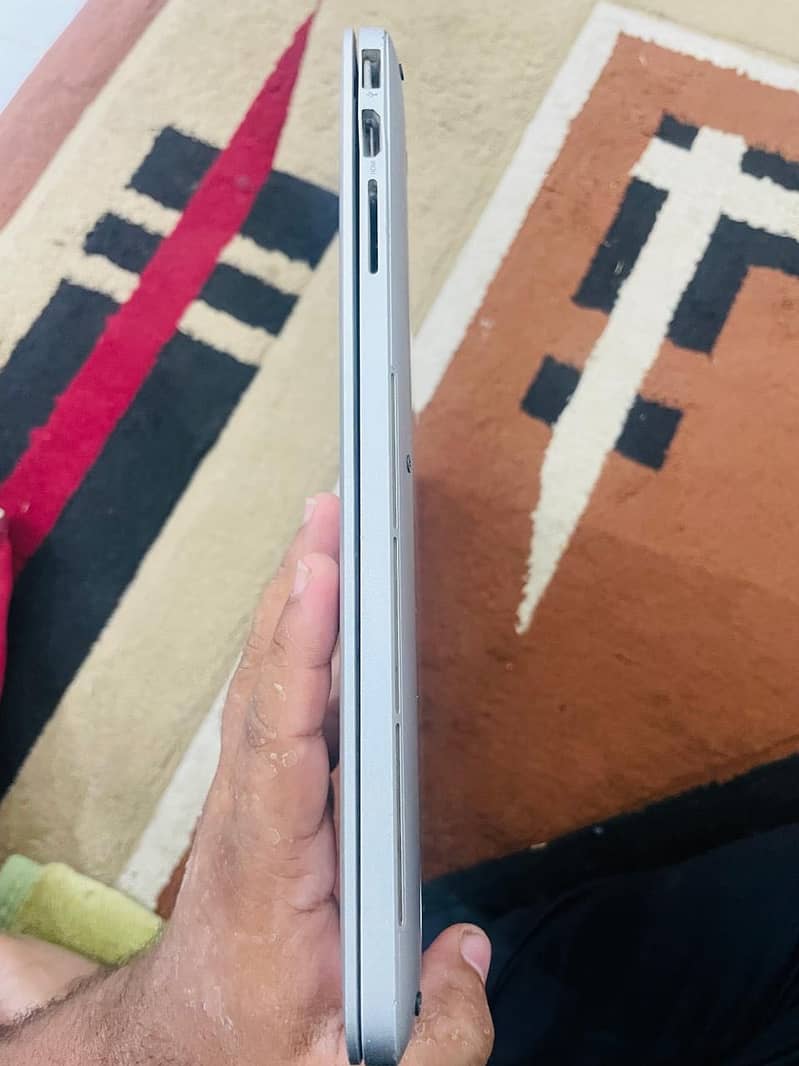 Apple MacBook Pro 7