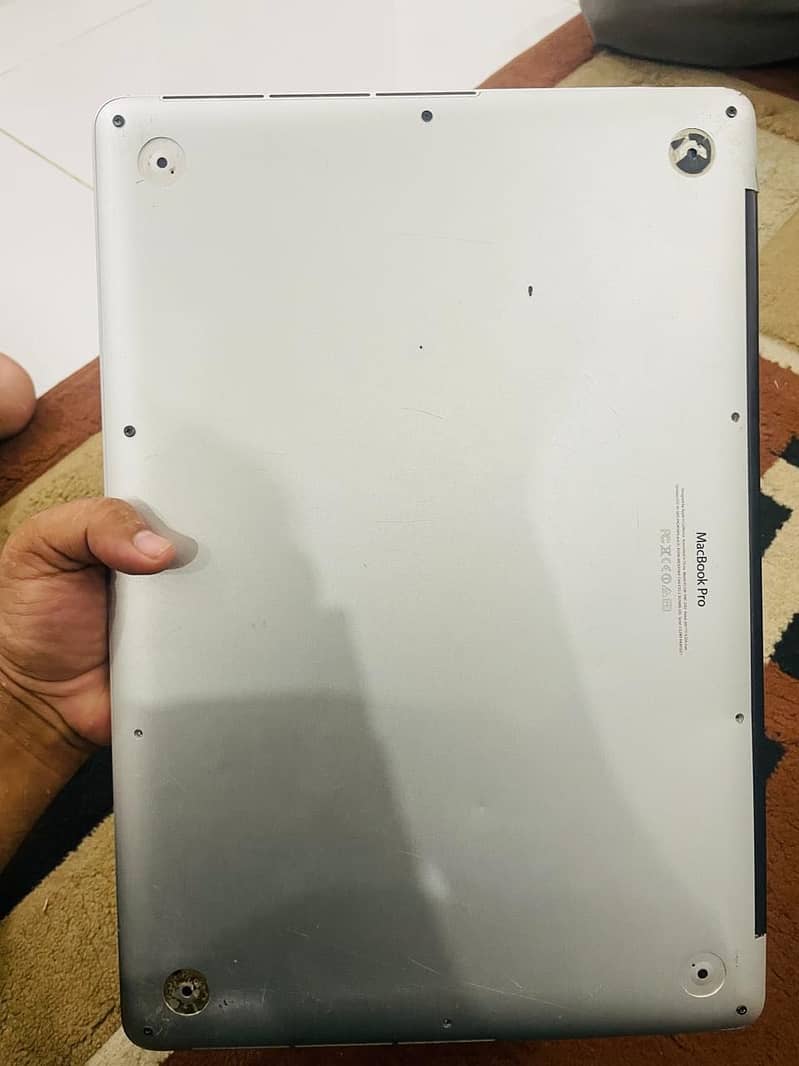 Apple MacBook Pro 9