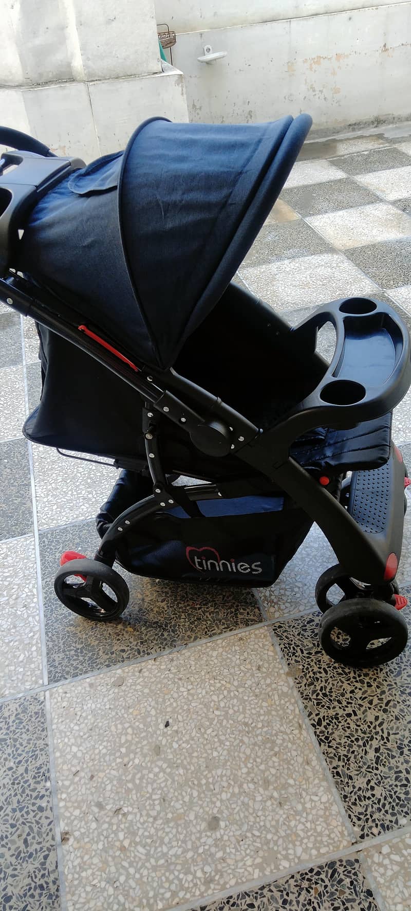 stroller 1
