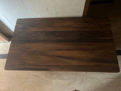 center table for sale condition 10 on 10