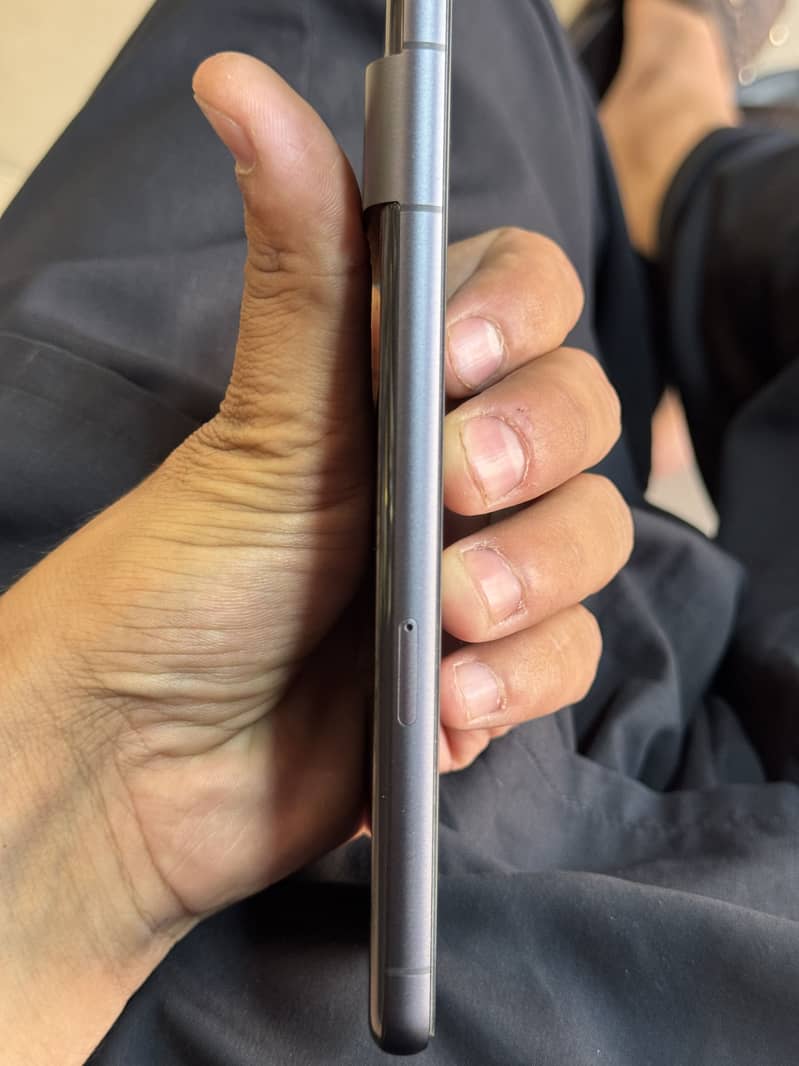 Google Pixel 7 5
