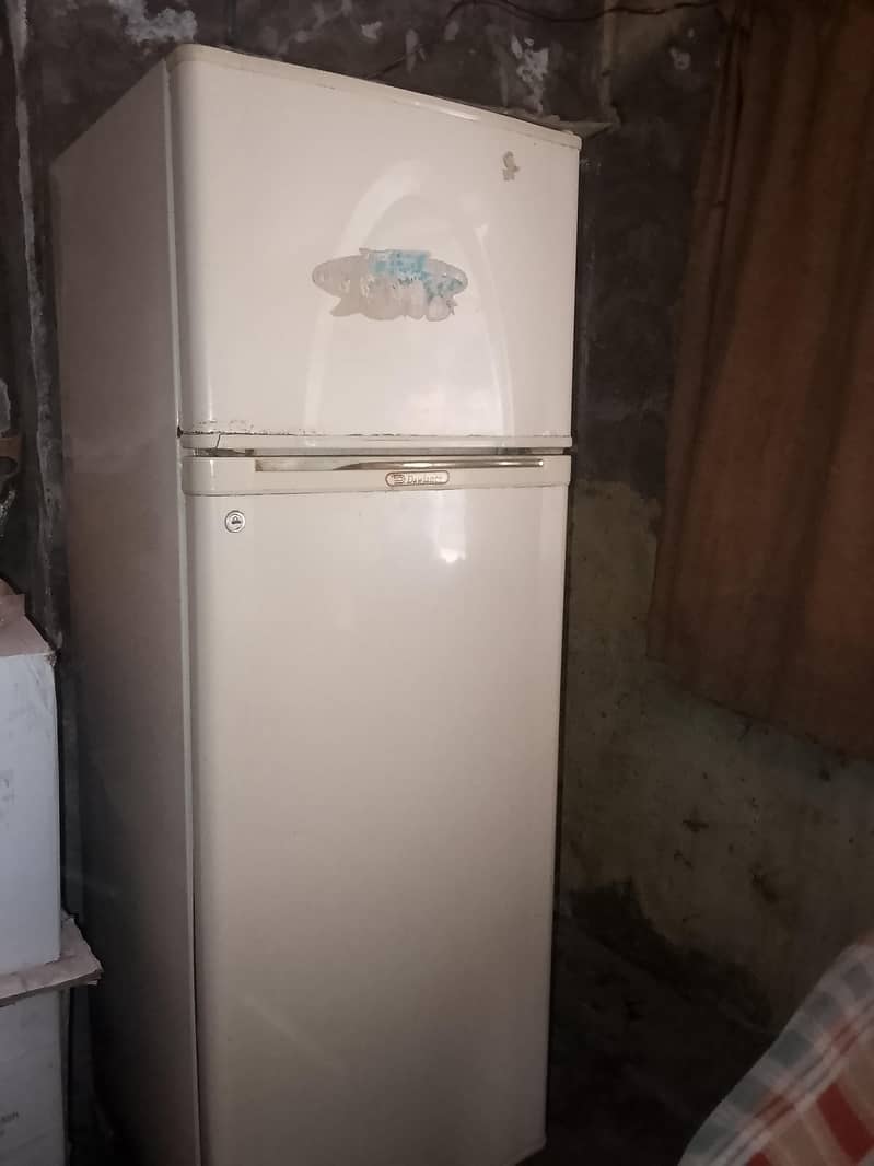 fridge 0