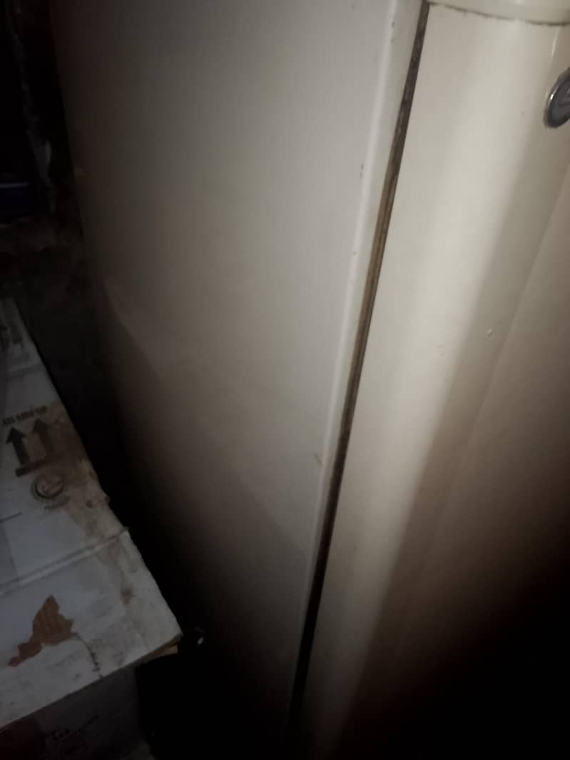 fridge 1