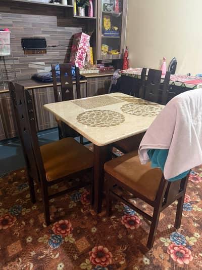 dining table for sale