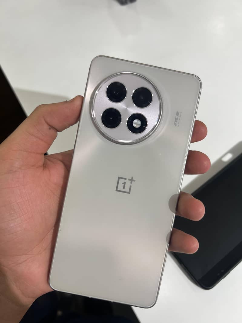One Plus 13R 0