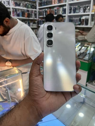 Infinix Hot 60 pro/Vivo Y100/Infinix Note 30