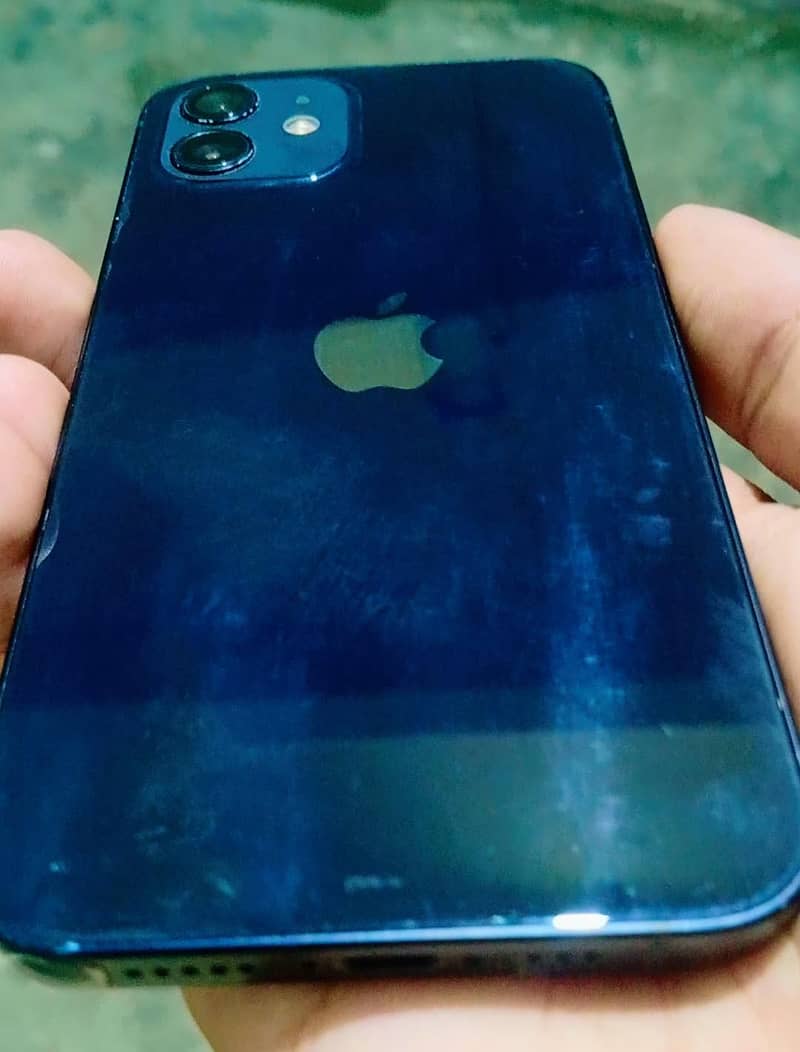 iPhone 12 1
