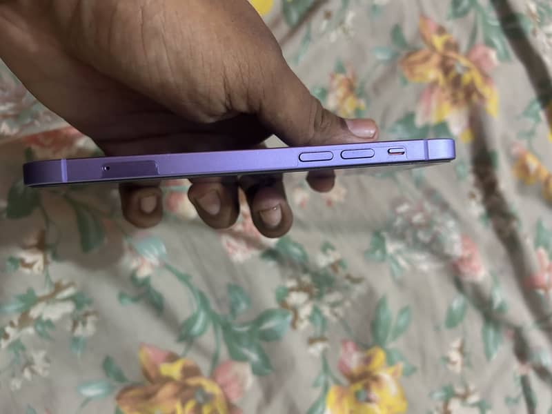 iPhone 12 Jv 2
