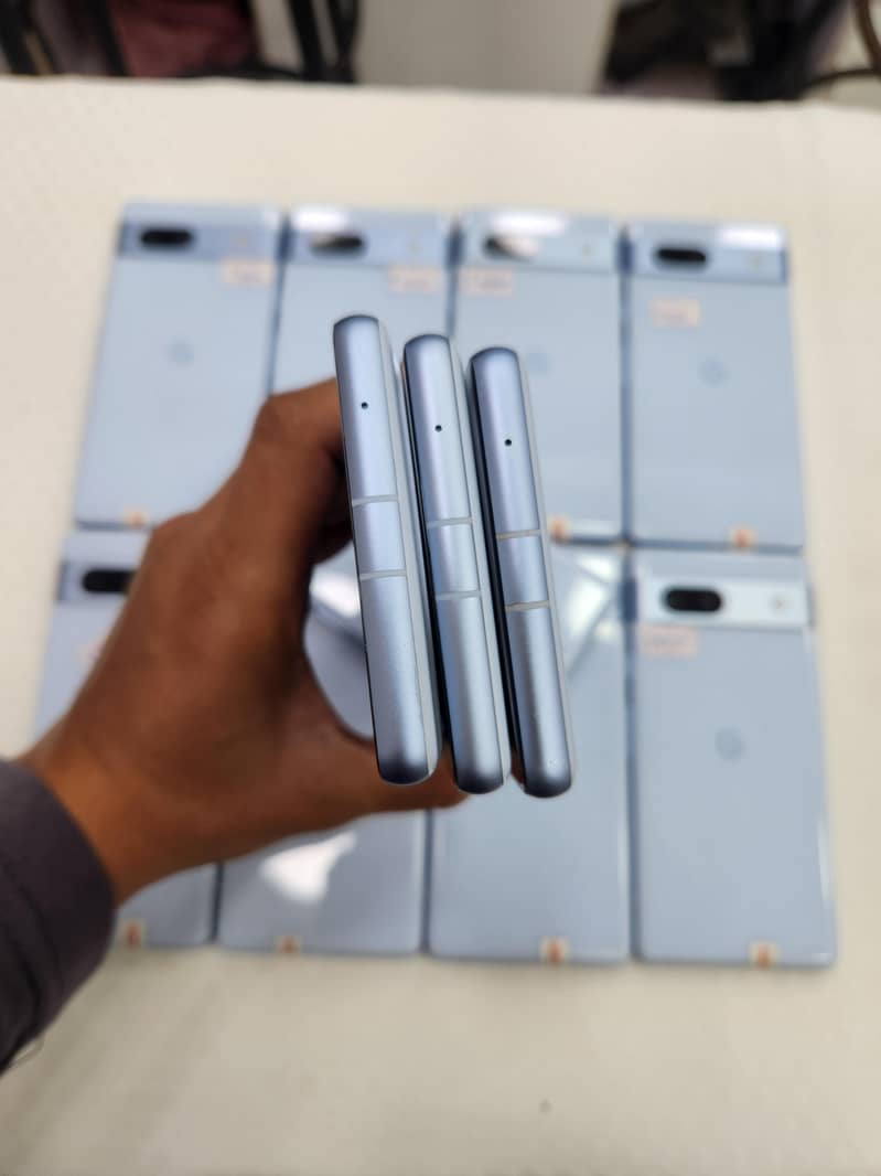 Google Pixel 7a 5