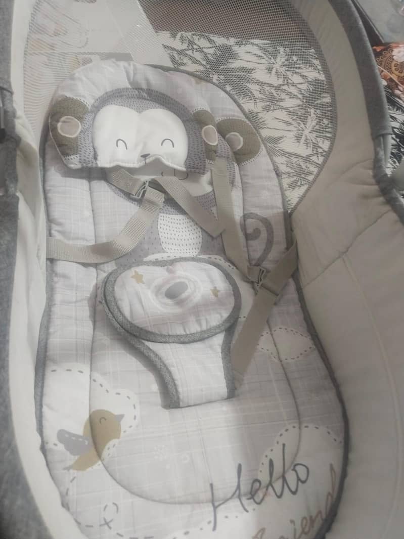 multifunctional bassinet 4