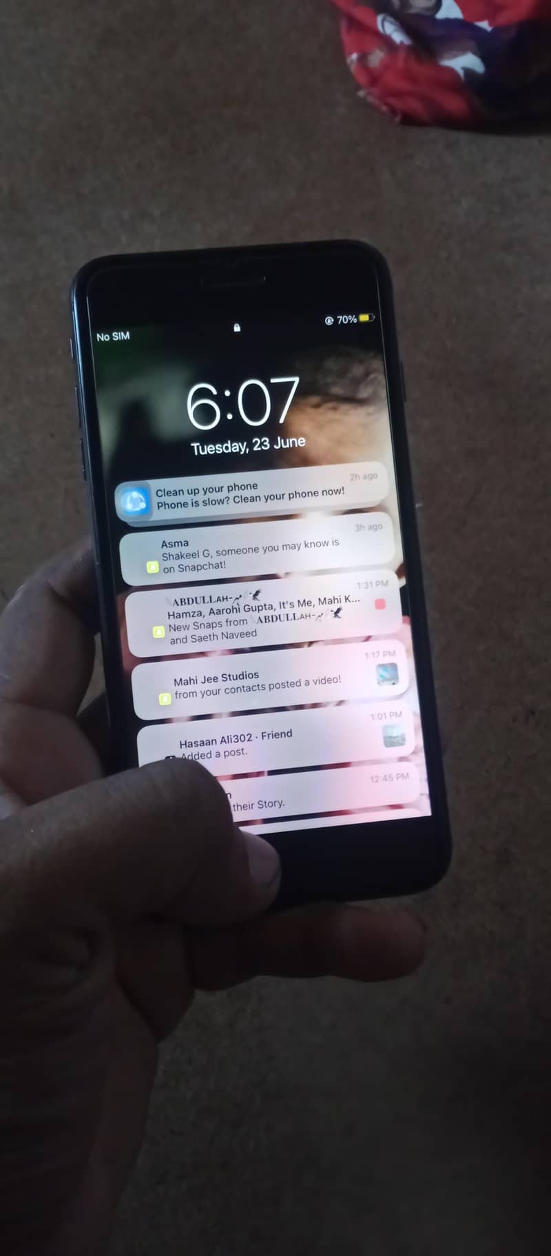 Apple iPhone 7 Plus 0