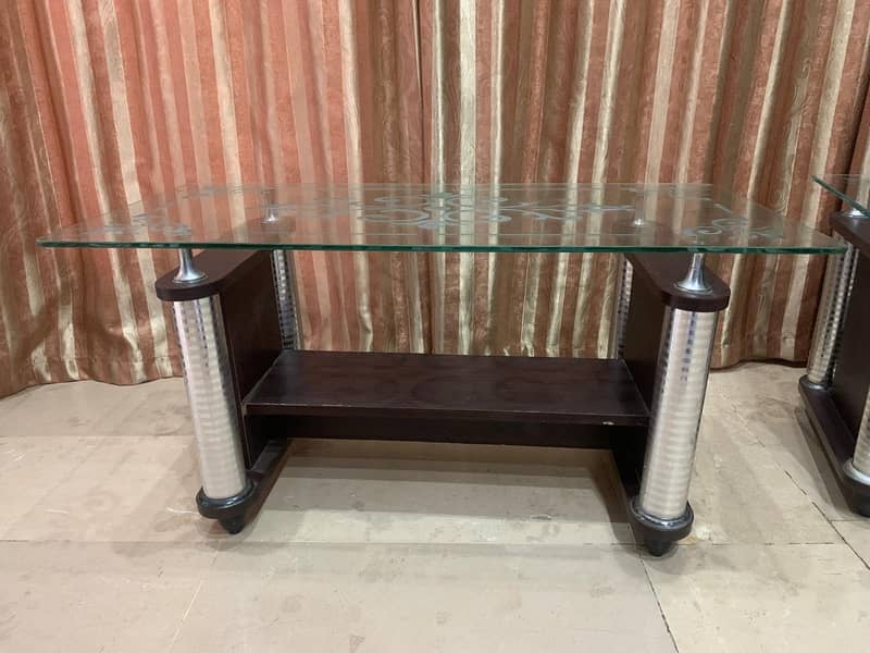 3tables 3