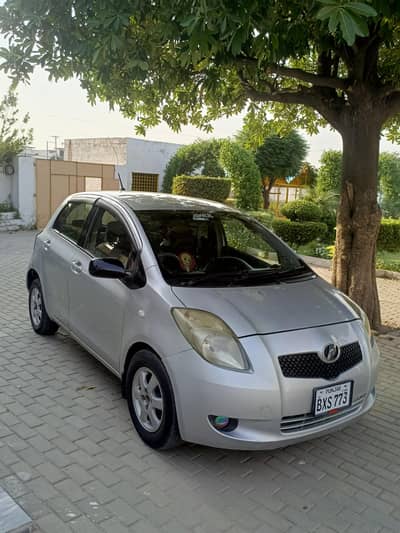 Toyota Vitz 2006