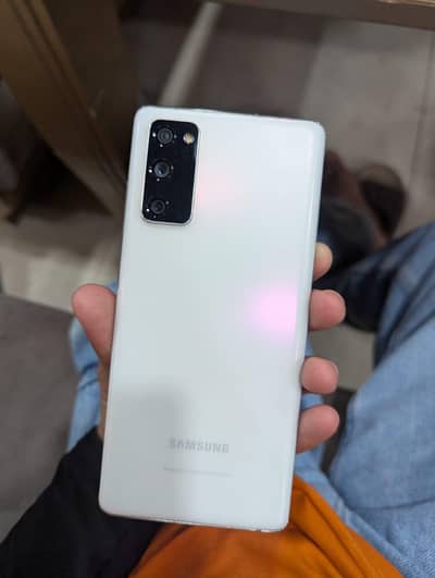 Samsung Mobile S20 FE