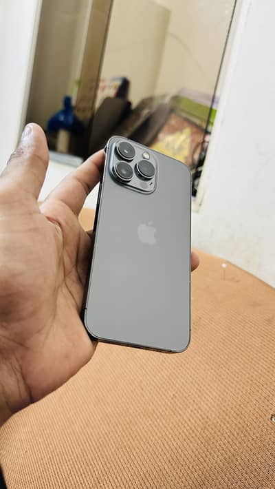 Apple iPhone 13 Pro