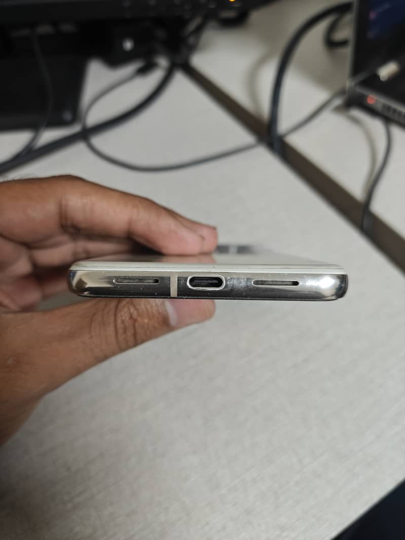 Google Pixel 8 Pro 3