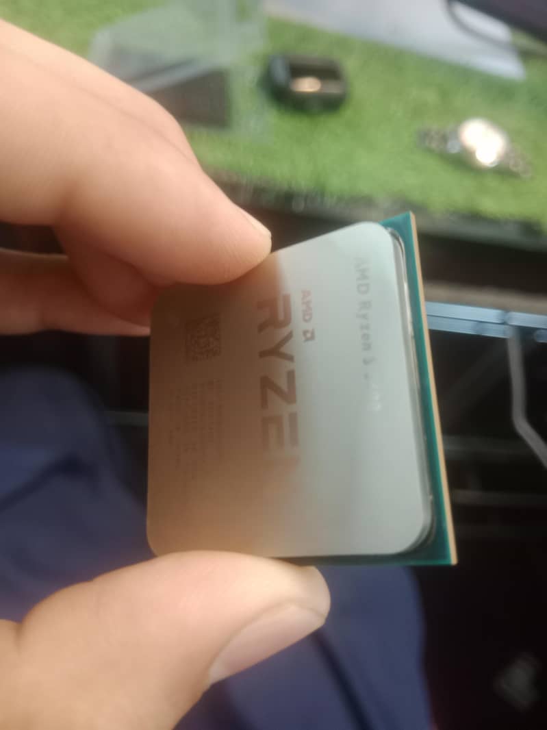 AMD Ryzen 5 3600 Processor Chip Tray 6