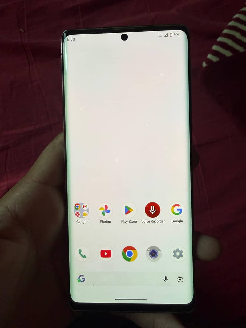 Sharp Aquos R6 0