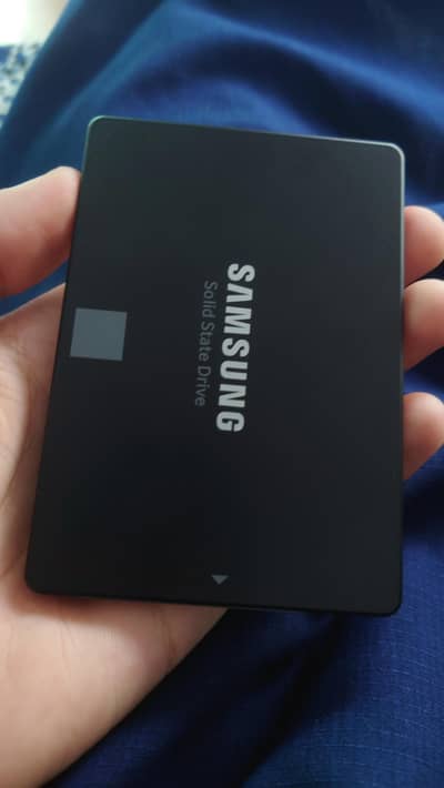 SAMSUNG SSD 500 GB