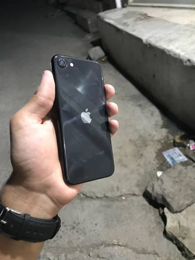 iPhone se 2 factory unlock waterpack 64gb