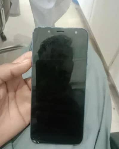 Samsung Mobile J6