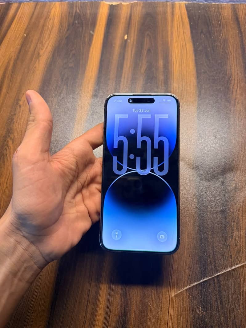 iPhone 14 Pro Max 2