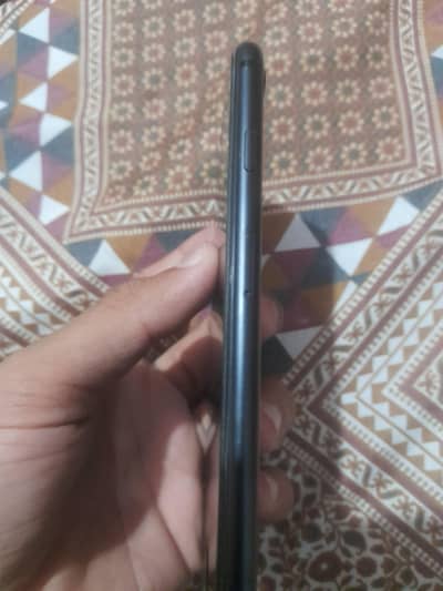 Apple iPhone 7