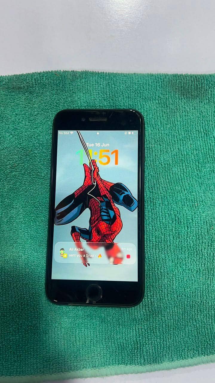 Apple iPhone SE 3