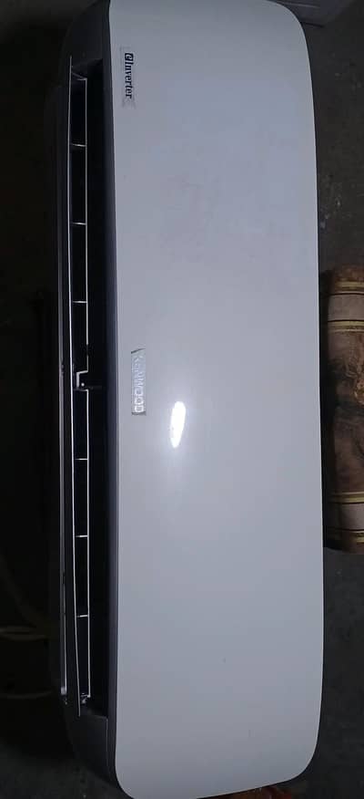 Kenwood 1.5 Ton inverter Ac for sale, original condition good cooling
