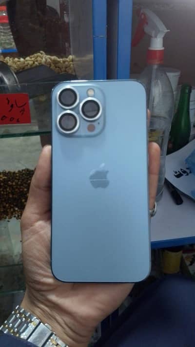 Apple iPhone 13 Pro