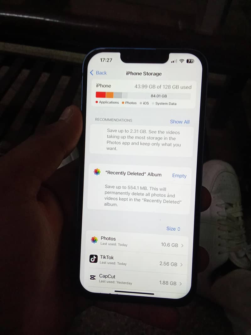 Apple iPhone 13 6