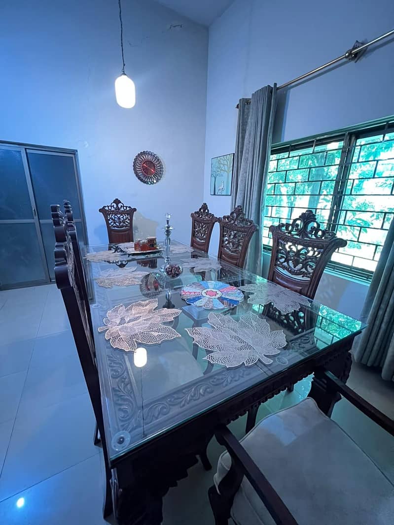 Dinning table set 8