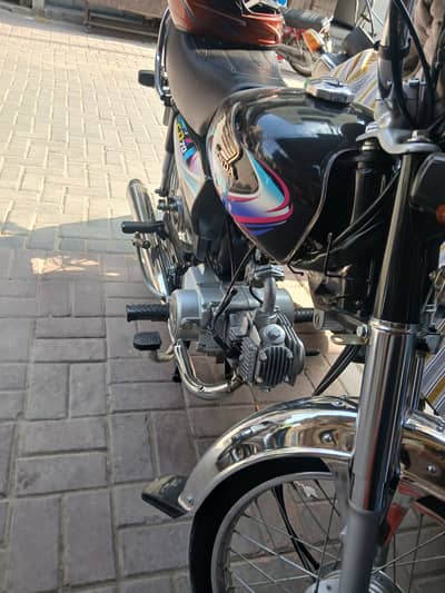 Honda CD 70 2024