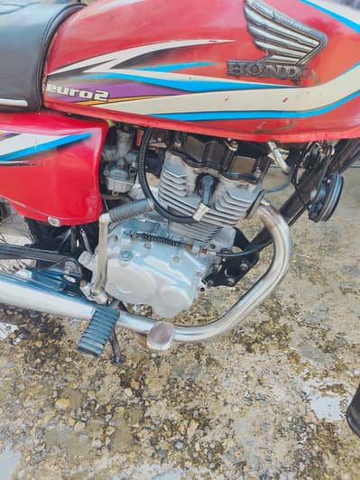 Honda CG 125 2015 Model for Sale – Price 95,000